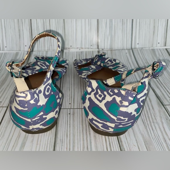 GAP Girls Animal Print Strapy Sandals Size 2 - Picture 5 of 7